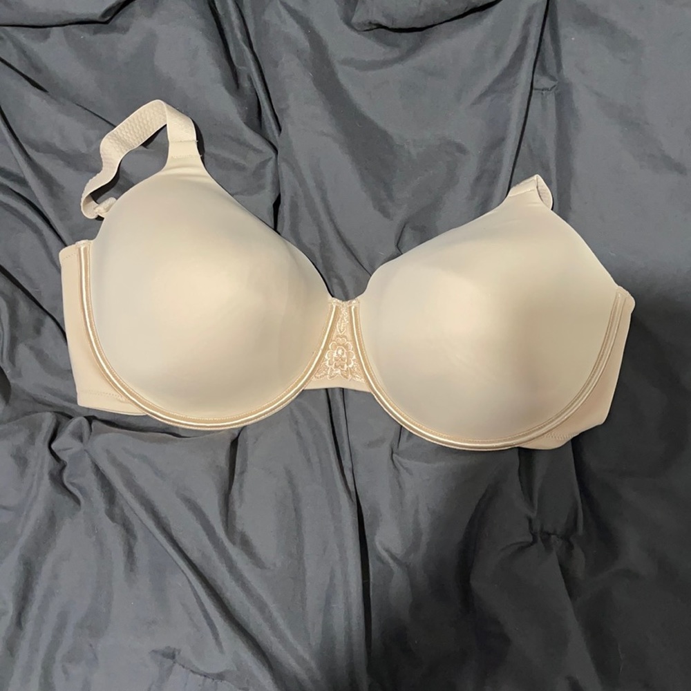 40DDD Bra